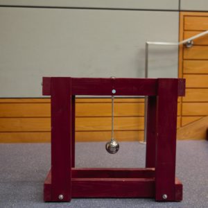 (1D40.50) Momentum Pendulum