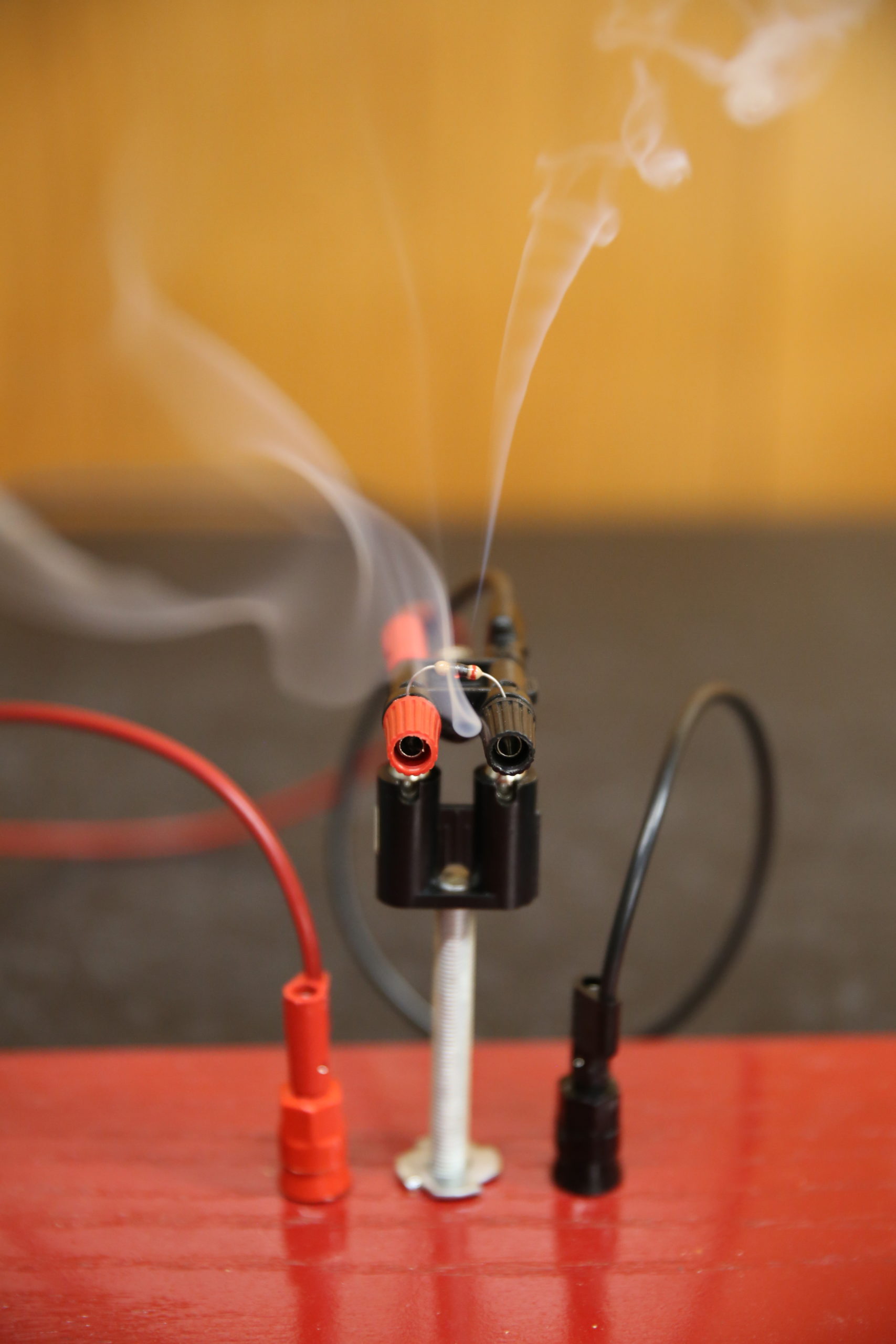 (5D10.60) Burning Resistor TAMU Physics Lab Center